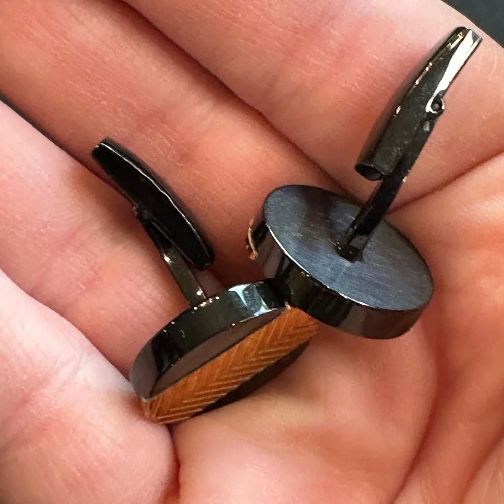 Elegant Black and Gold Cuff Links